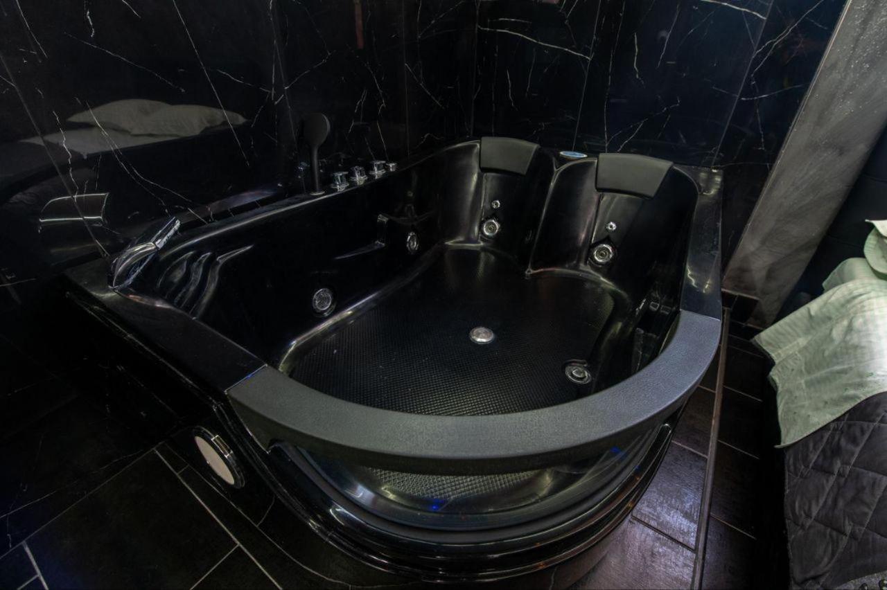 Suite Dello Stadio Катания Экстерьер фото